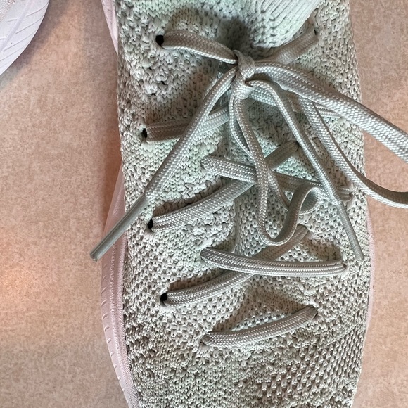 SOREL Women’s explorer blitz stride lace sneaker/shoe sea sprite white size 7 - Picture 9 of 10